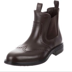 wingtip rain boots
